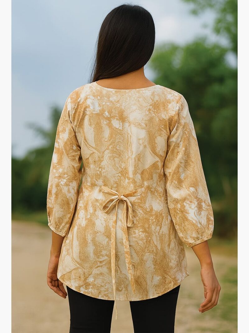 Women's Georgette Printed Pleated Top – Cream