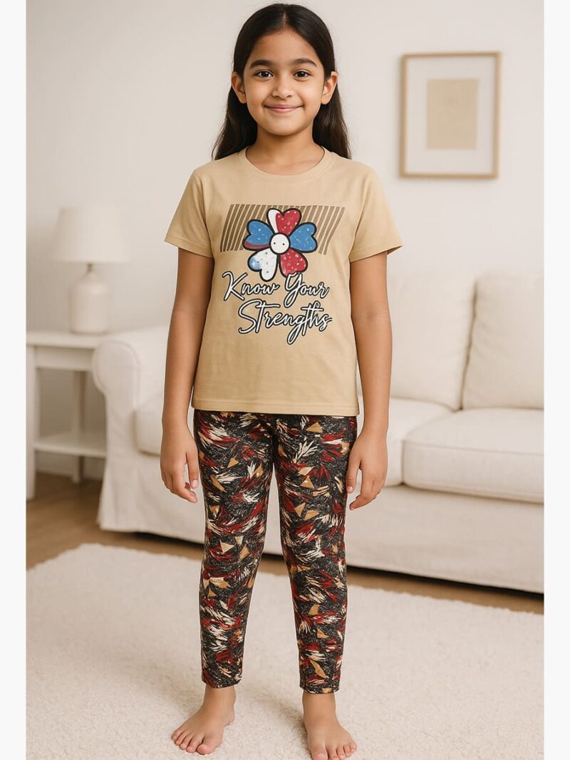 KNS-SABBNA-01-CRM-2-3Y-02-T-F Girls Cotton Printed Night Suit Set -Cream
