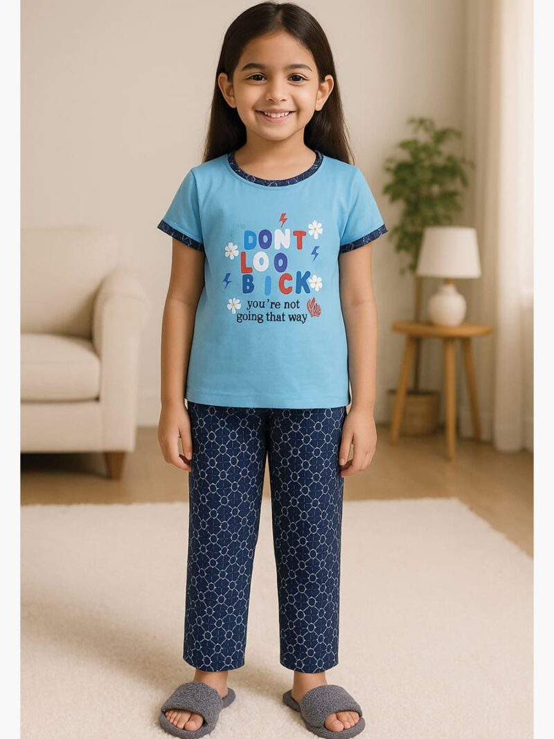 KNS-SABBNA-02-SB-8-9Y-06-T-F Girls Cotton Printed Night Suit Set - Sky Blue