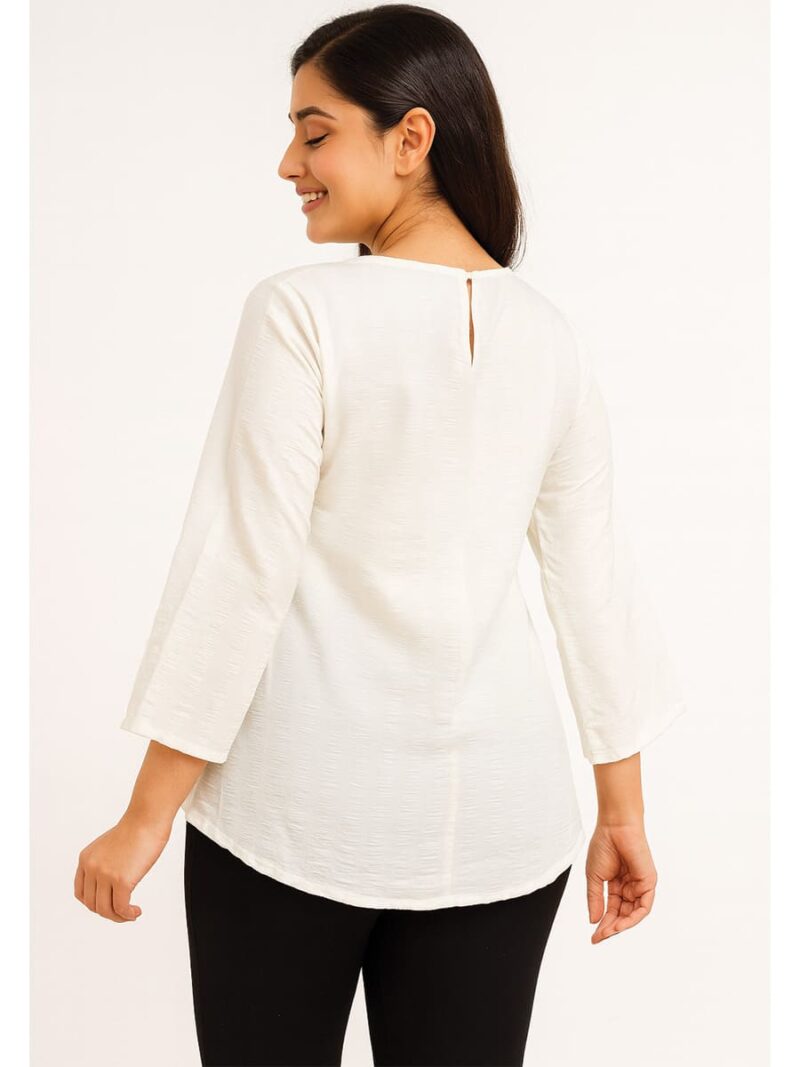 Women’s Popcorn Textured Top – White
