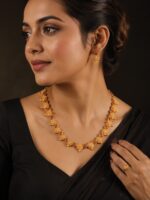 Women's 1G Gold Plated Floral Leaf Necklace