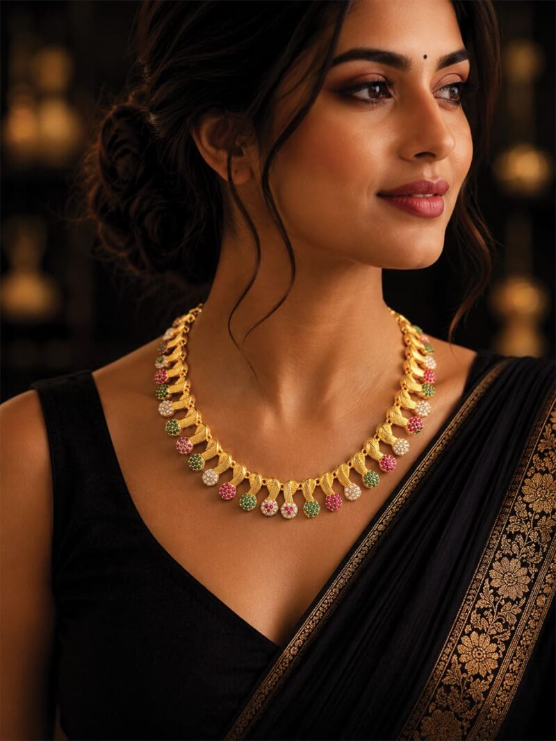 Women's Gold-Plated Traditional Ruby Green Necklace