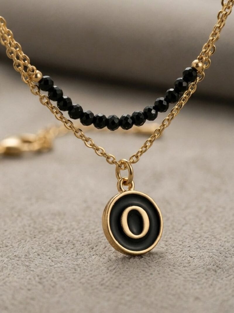 Women’s O Letter Gold Chain Bracelet with Beads - Black
