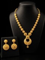 Women's Gold-Plated Floral Pendant Necklace Set