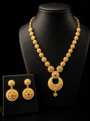 Women's Gold-Plated Floral Pendant Necklace Set