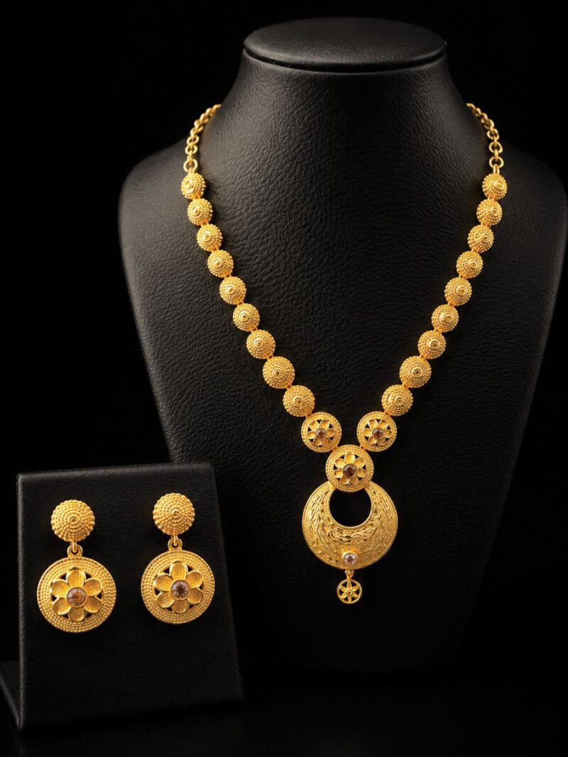 Women's Gold-Plated Floral Pendant Necklace Set