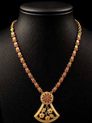 Women's Gold-Plated Floral Pendant Necklace