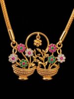 WJ-WP-SD-71-06-b. Women's Gold-Tone Floral Basket Pendant Necklace