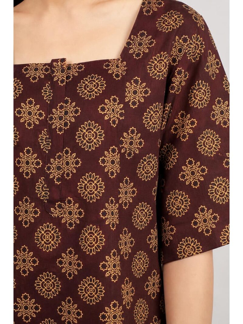 Women's Ajrakh Cotton Printed Nighty - Maroon