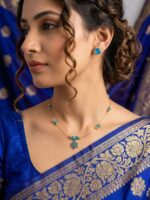 WJ-WP-CO05-BL-01 (1) Women's Gear Wire Crystal Choker Combo Set - Blue