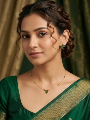 Women's Gold Choker Stone Necklace Set - Green