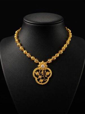 Women's Alloy Traditional Gold Necklace