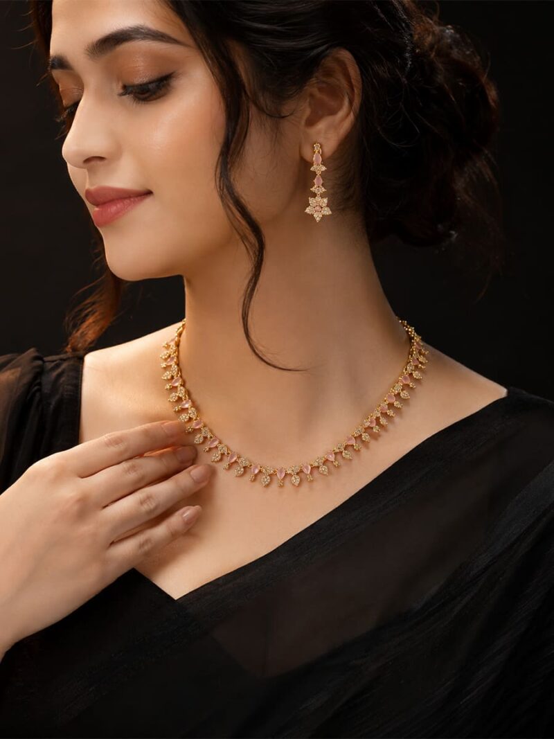 Women's Alloy Necklace Set - Pink