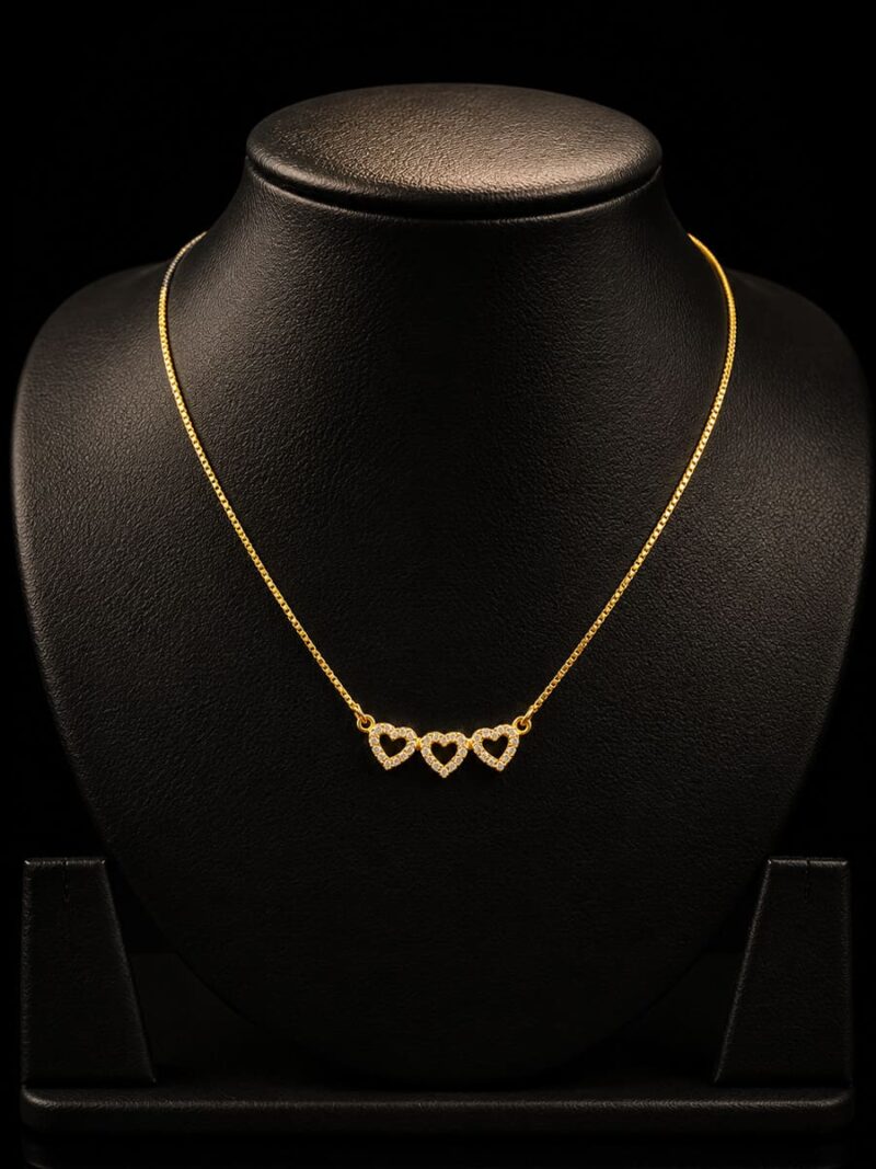 W-JW-OL-99-15-F Women's Alloy Heart Pendant Gold Necklace