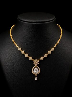 Women's Alloy Party Wear Gold Necklace