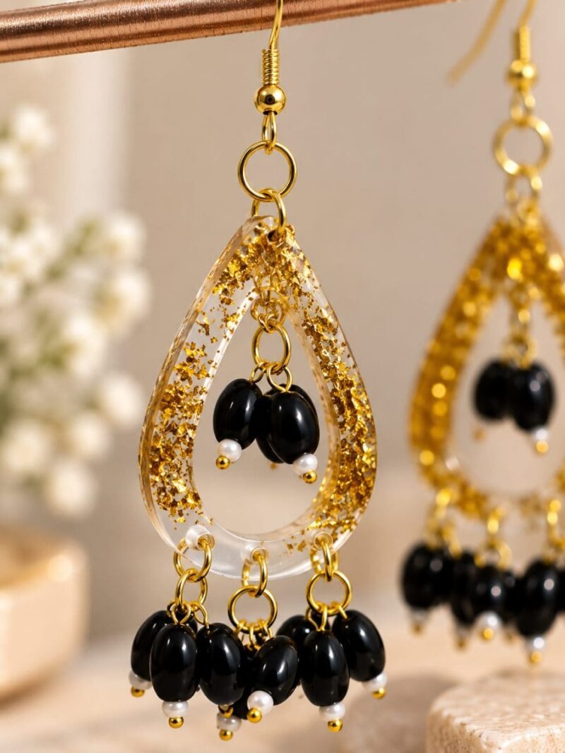 Women's Resin Hanging Earrings - Black