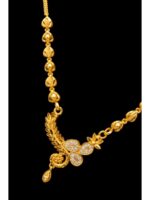 Women's Gold-Tone Floral Leaf Pendant Necklace