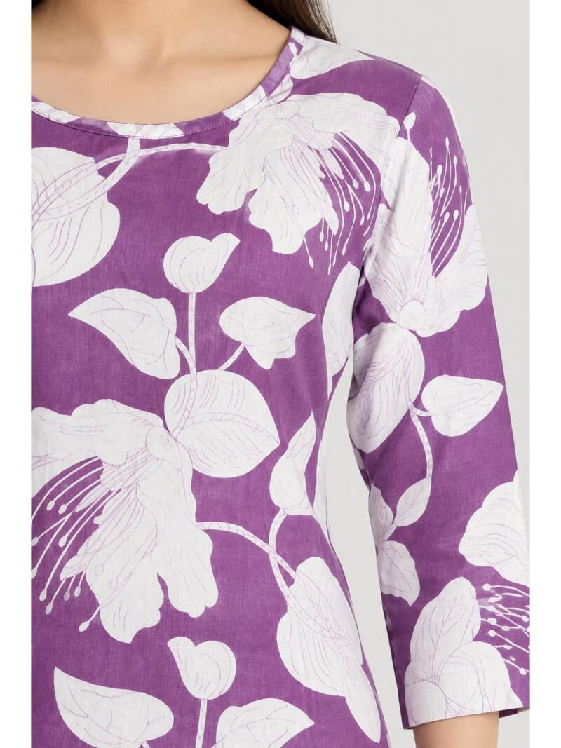 Women's Cotton Floral Printed Straight Kurta – Lavender